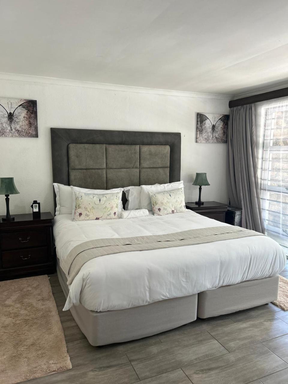 Calla Lily Guesthouse Mbombela Exterior photo